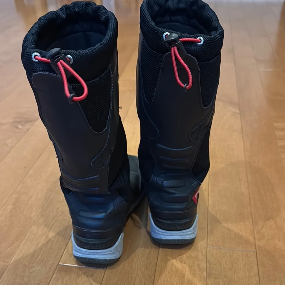 Sperry SeaRacer Topsider Boots in 10
